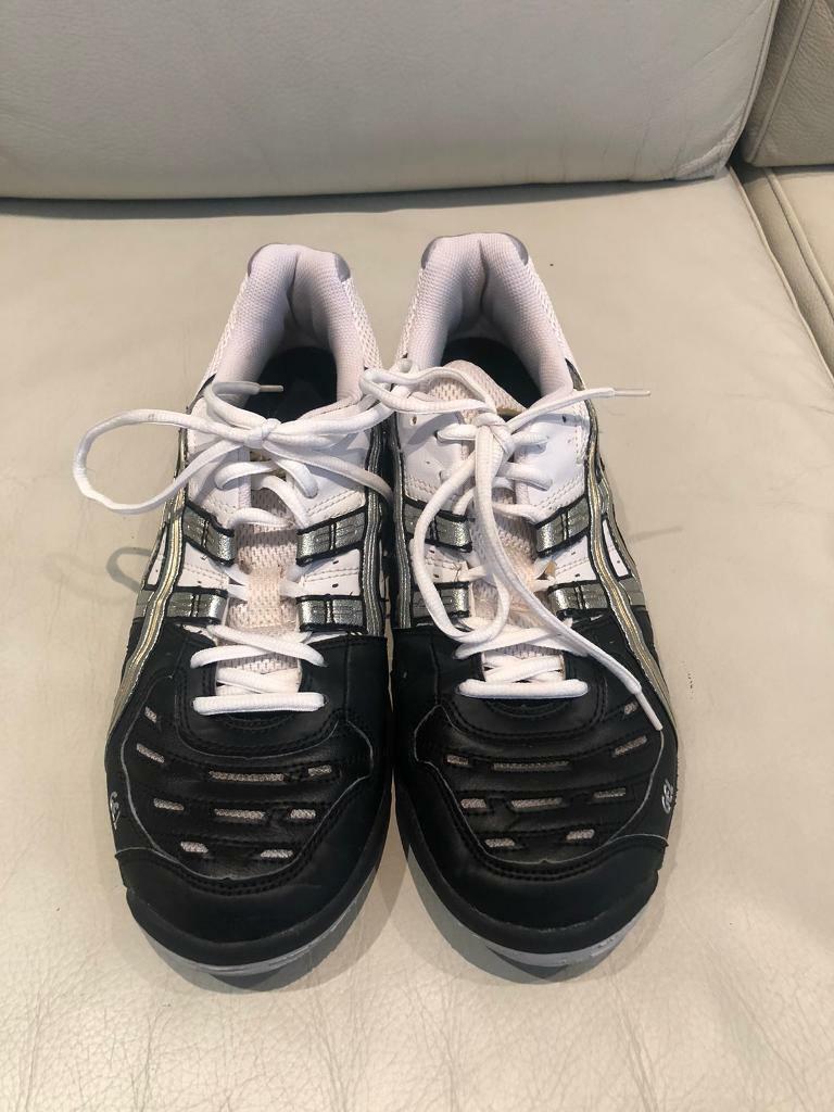 asics us 10 in uk size